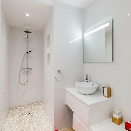 Le Bel Ecrin Par Dodo-a-cassis Apartamento *